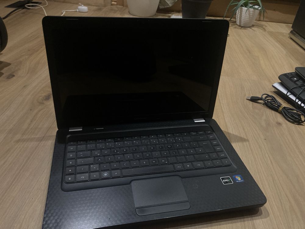 Laptop Compaq uzywany