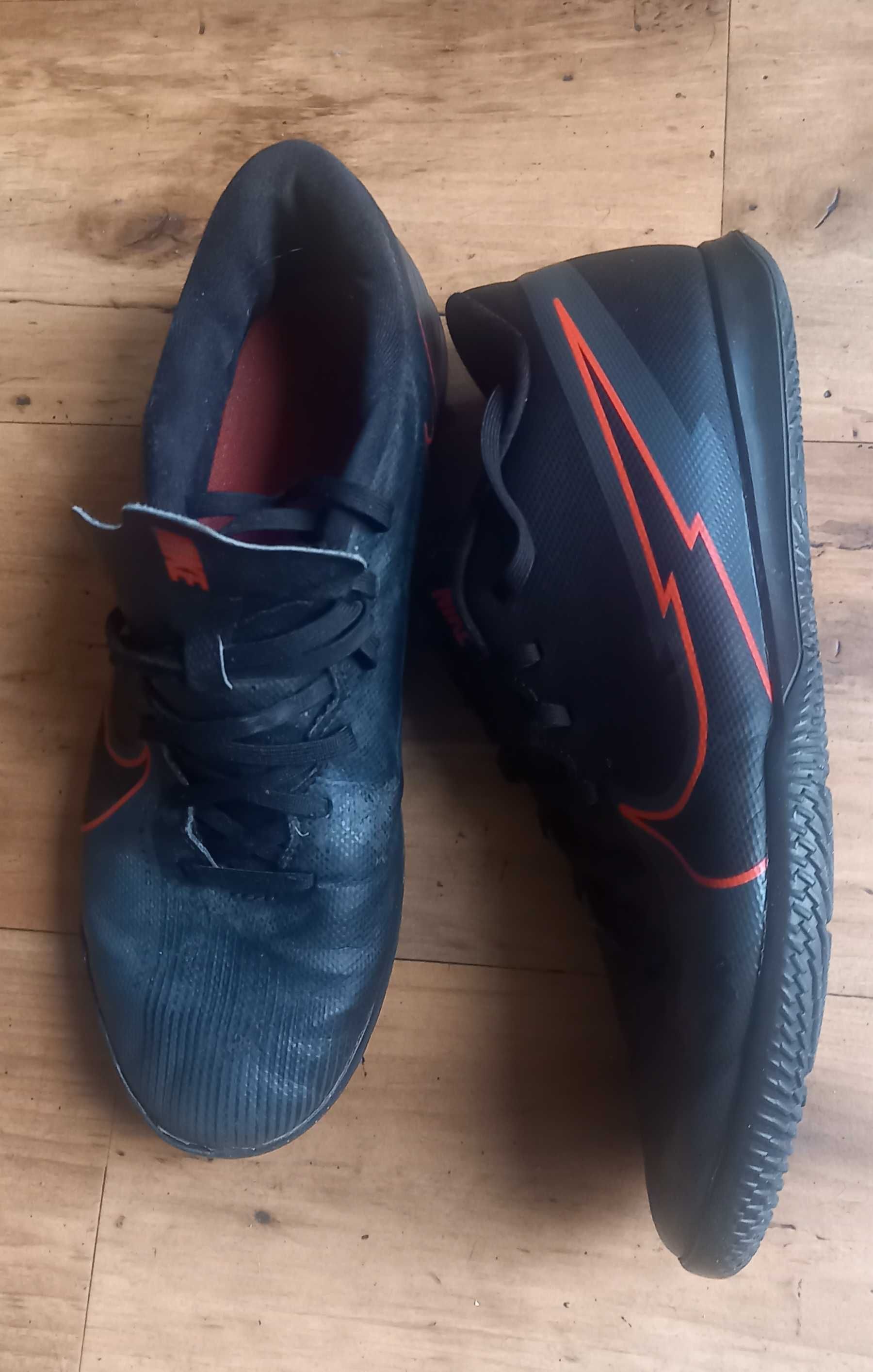 Halówki roz.42,5 Nike buty sportowe