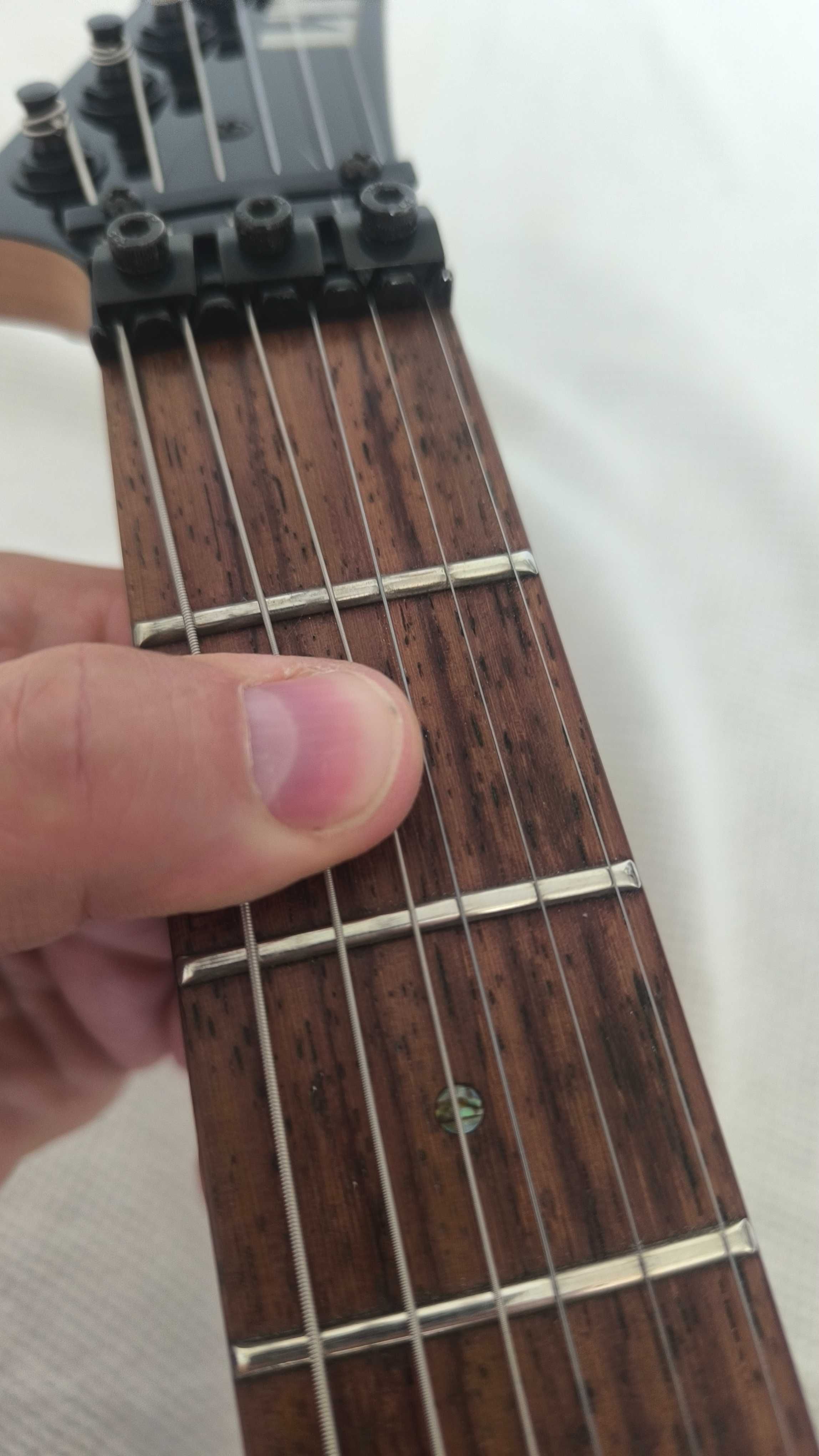 Gitara elektryczna ESP LTD MH50-BK