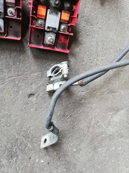 Klema plus minus Renault Scenic II Megane II