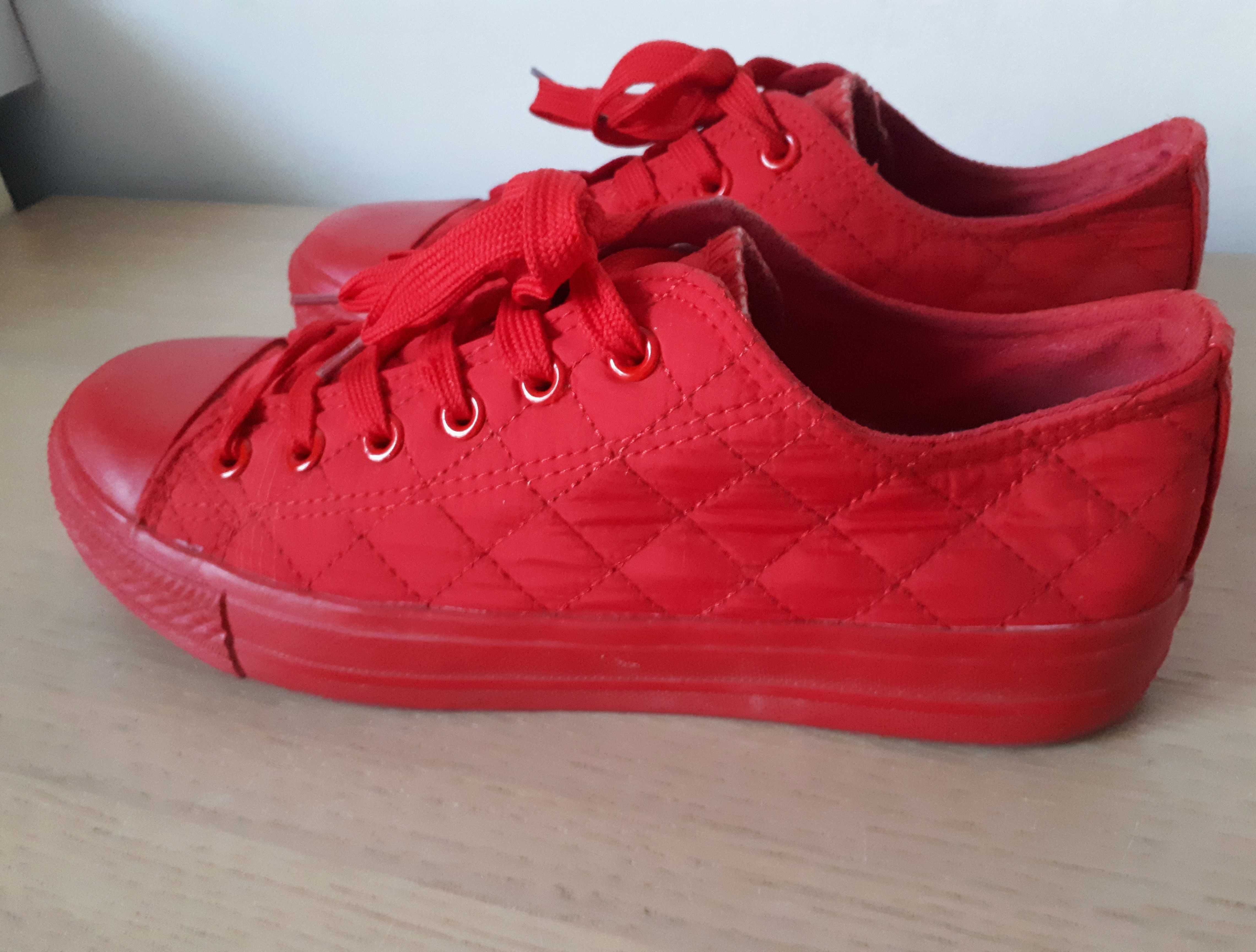 trampki czerwone Bella Comoda 38/39