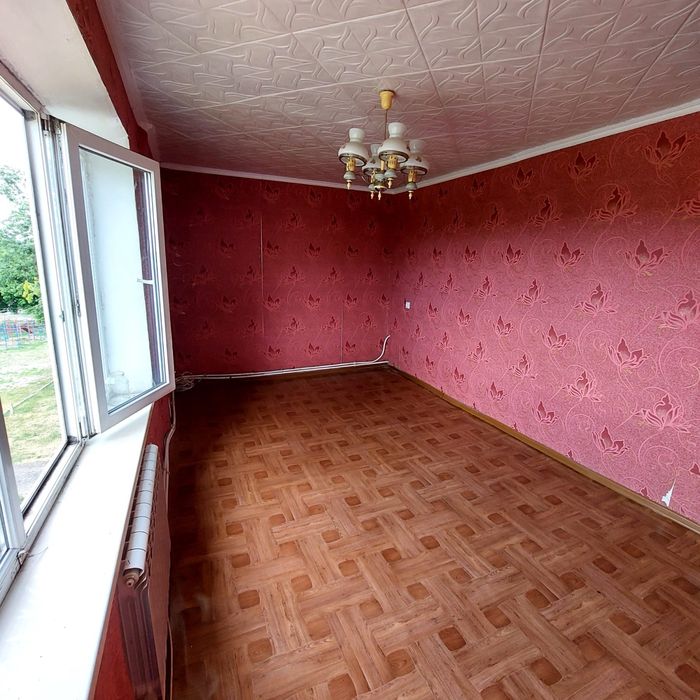 Продам 3-х кімнатну квартиру в с. Чернігівське