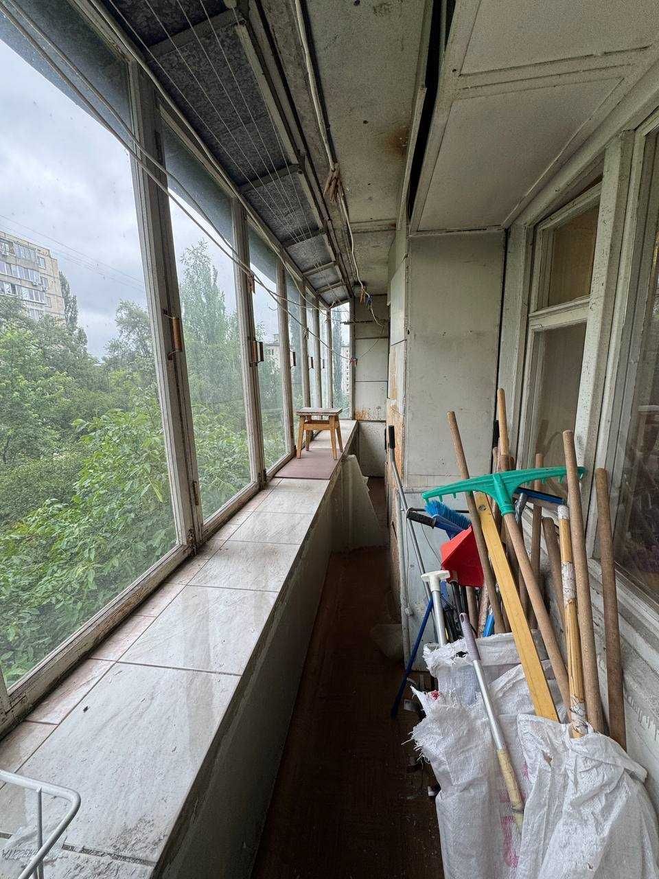 Квартира 2 кімнати в Києві на Шолом Алейхема загальна площа 49,5 кв.м.