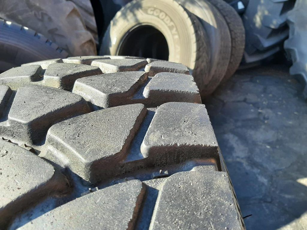 Opona używana ciężarowa 13R22.5 TRIANGLE TR918; 700zł W2458