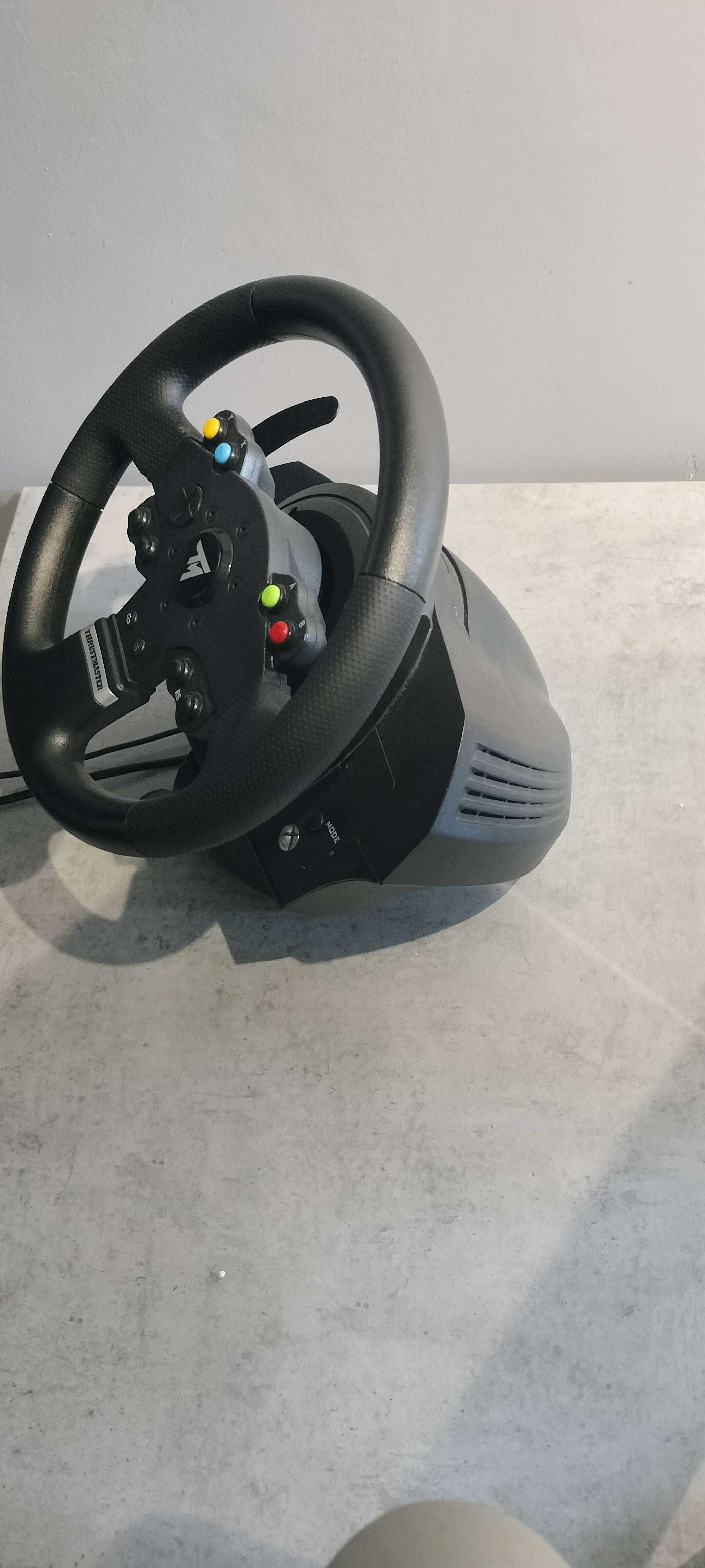 Kierownica Thrustmaster TMX PRO (Bez pedałów)