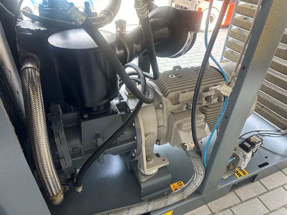 KOMPRESOR ŚRUBOWY  Atlas Copco  GA37 VSD 37KW  7,25 m3/min Falownik