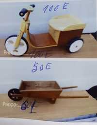 Brinquedos de madeira: triciclos,bicicletas e carrinhos