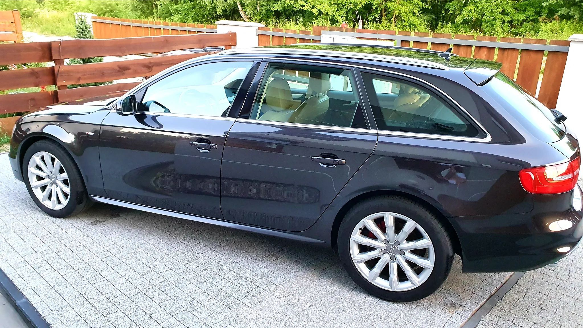 Audi A4 Zadbane A4 B8