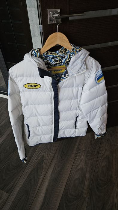 Куртка жіноча спортивна