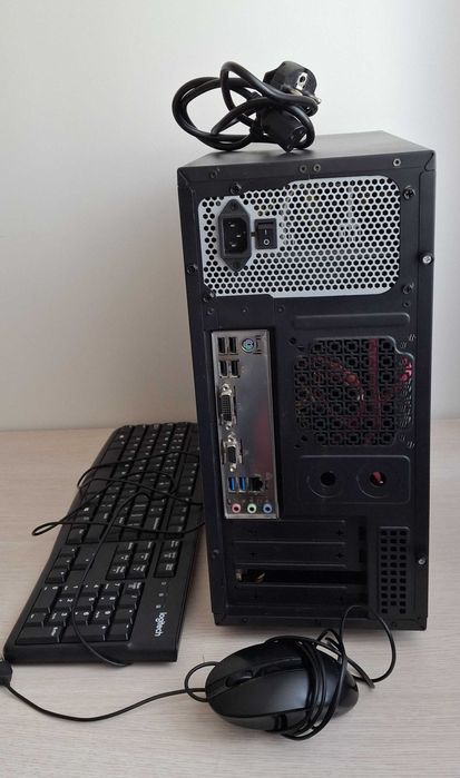 Komputer / Intel Core i3 7gen / 120 GB SSD+1000 GB HDD / 16GB RAM DDR4