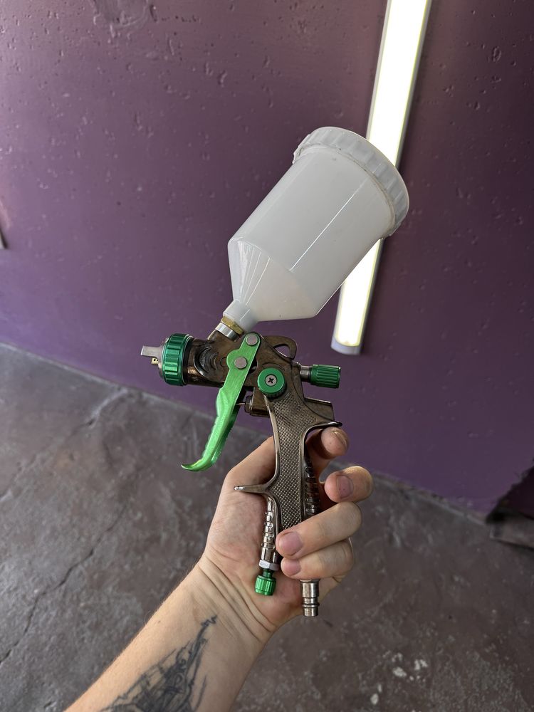 Продам Краскопульт  Auarita L-897