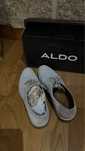 Sapatos novos em pele Aldo