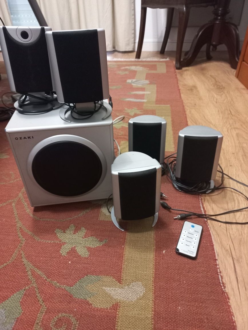 Sistema Surround para Tv Ozaki. 40 euros