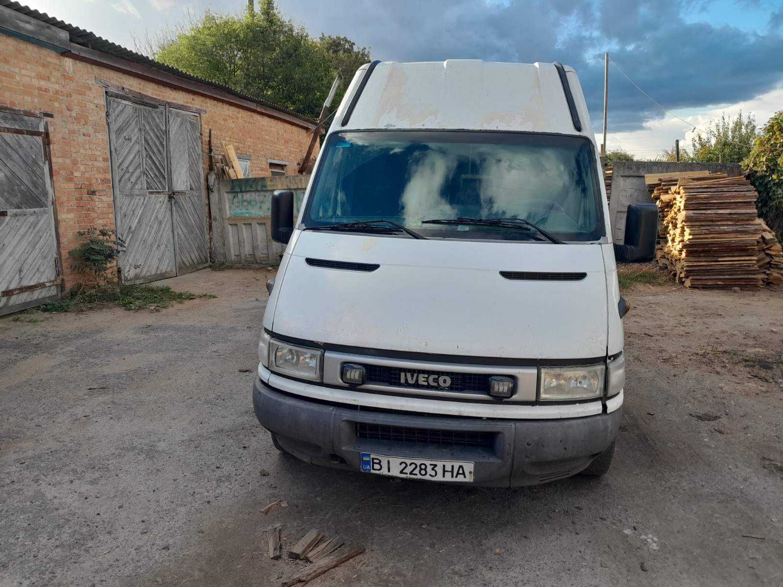 Продам мікроавтобус IVECO 2800$