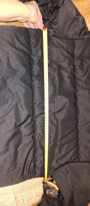 Зимова жіноча куртка М