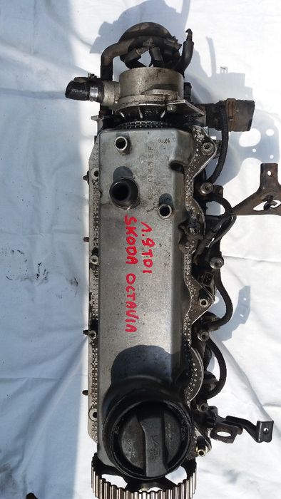 Skoda octavia 1.9tdi glowica silnika