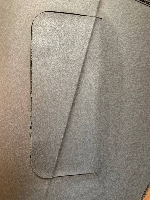 Торпеда, панель, на Ауді А4 б8