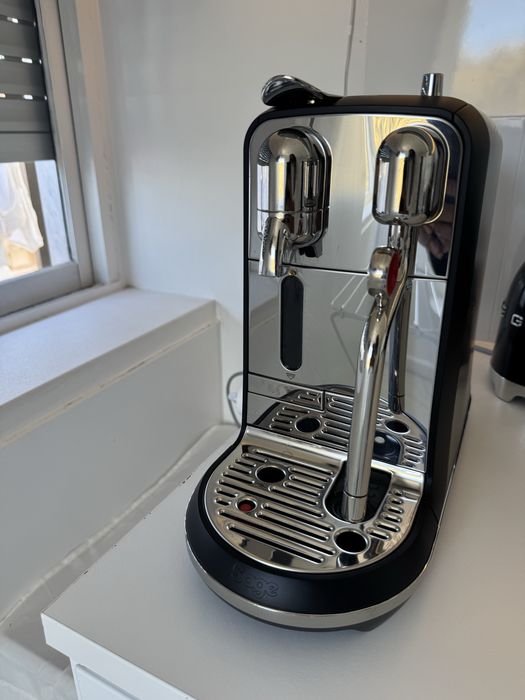 Maquina de cafe nespresso