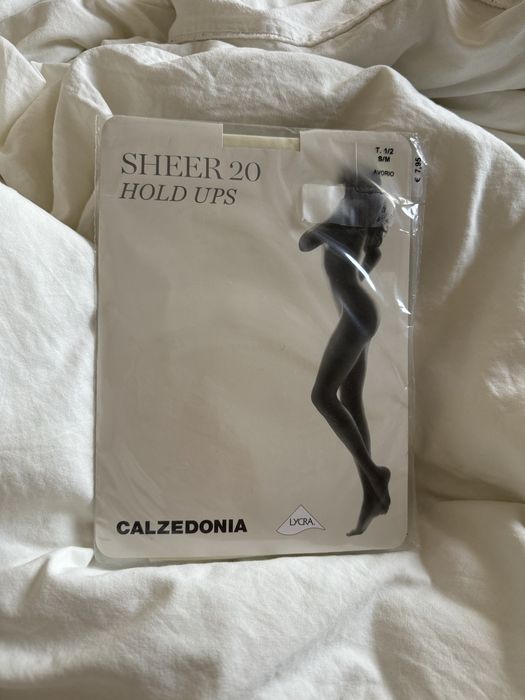 Biale/kremowe ponczochy nowe calzedonia rozm 1/2
