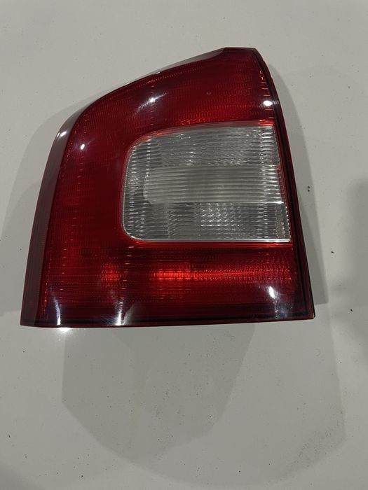 Задній стоп на шкода октавія