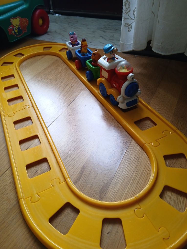 Brinquedos variados