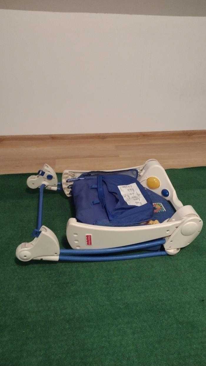 Huśtawka elektryczna Fisher Price dla dziecka do spania i zabawy