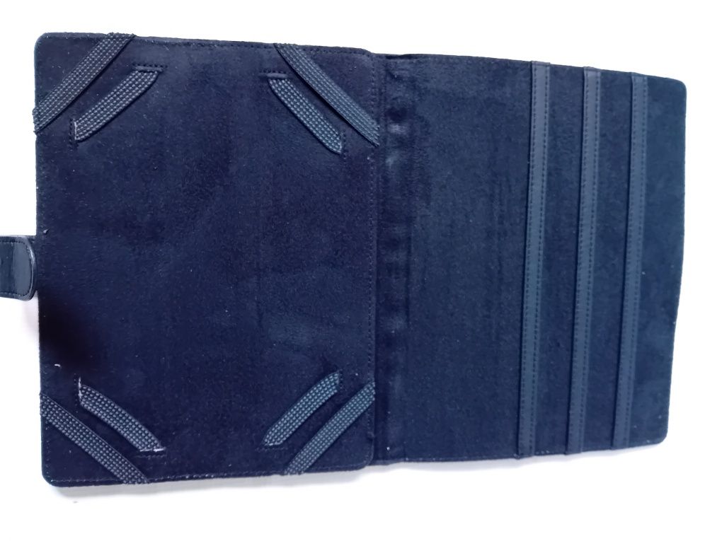Etui , stojak na tablet