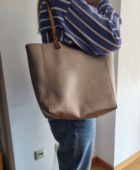 Mala parfois dourado