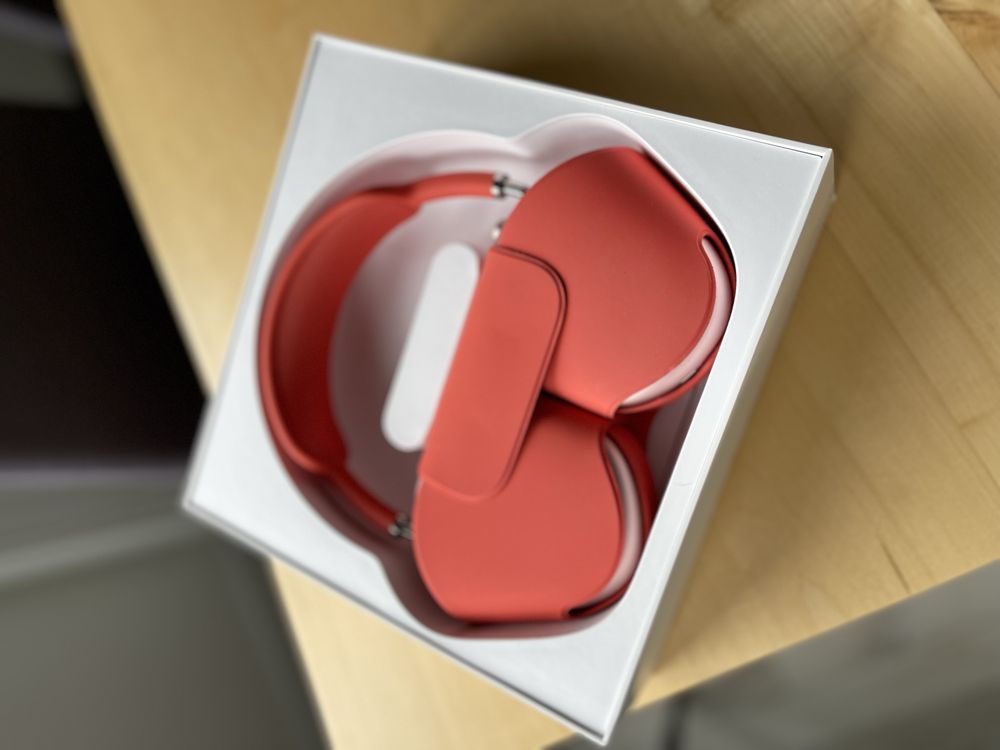 Apple AirPods Max Pink