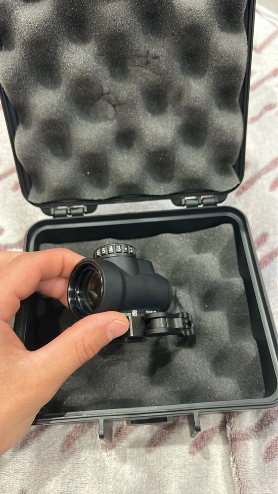 Прицел  коліматорний TRIJICON MRO 2.0