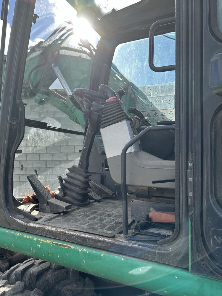 продаж komatsu 130