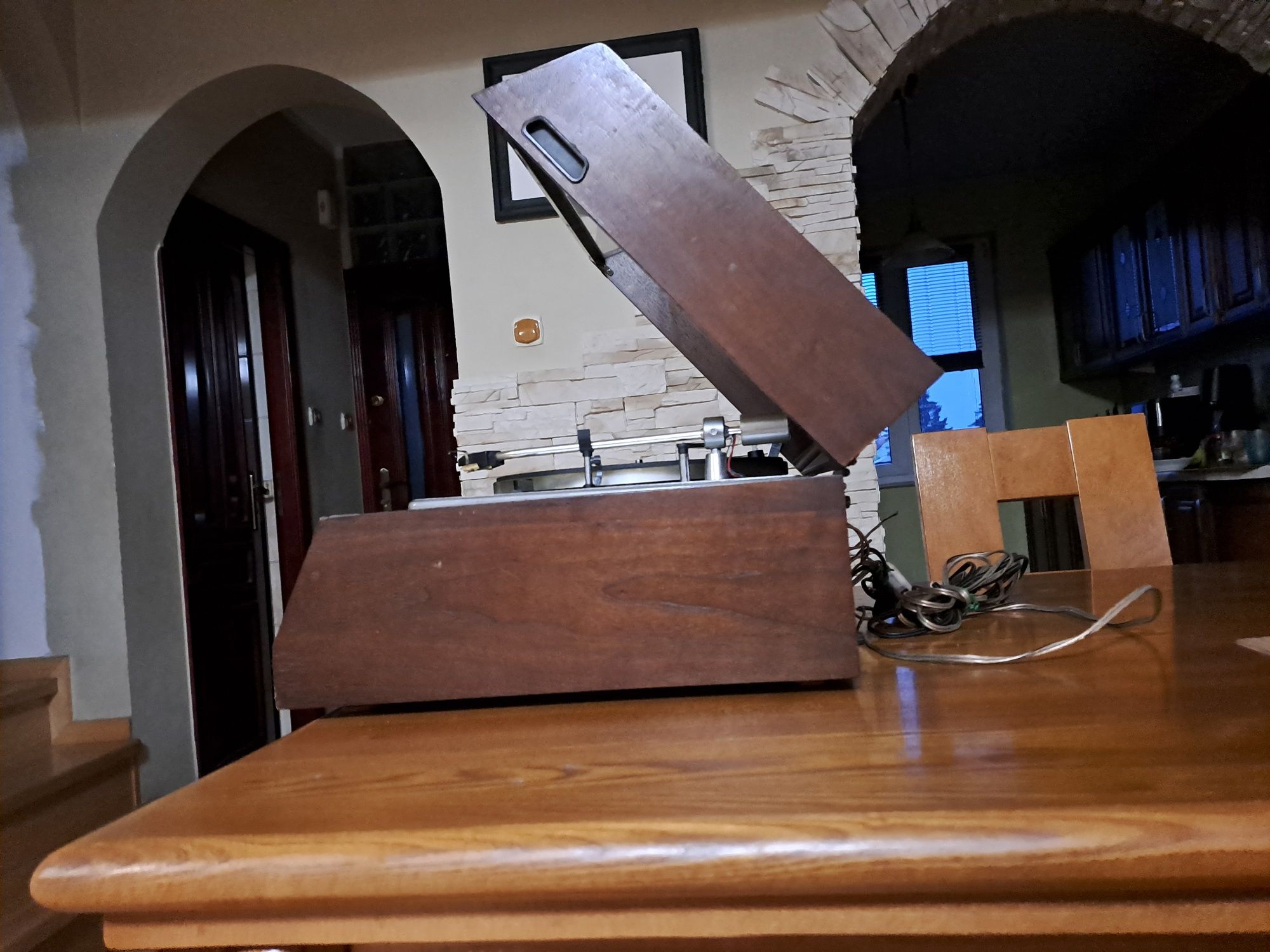 Gramofon kombaj lampowy Sharp FM MULTIPLEX AMP GS-5500