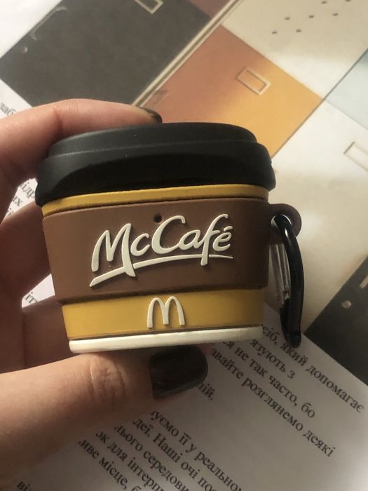 Кейс для навушників бездротових