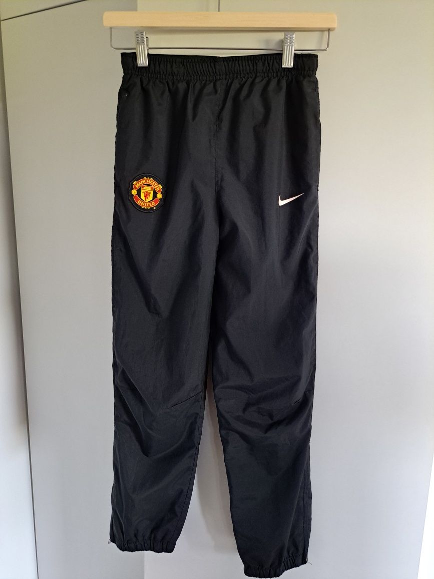 Spodnie dresowe Nike Manchester united