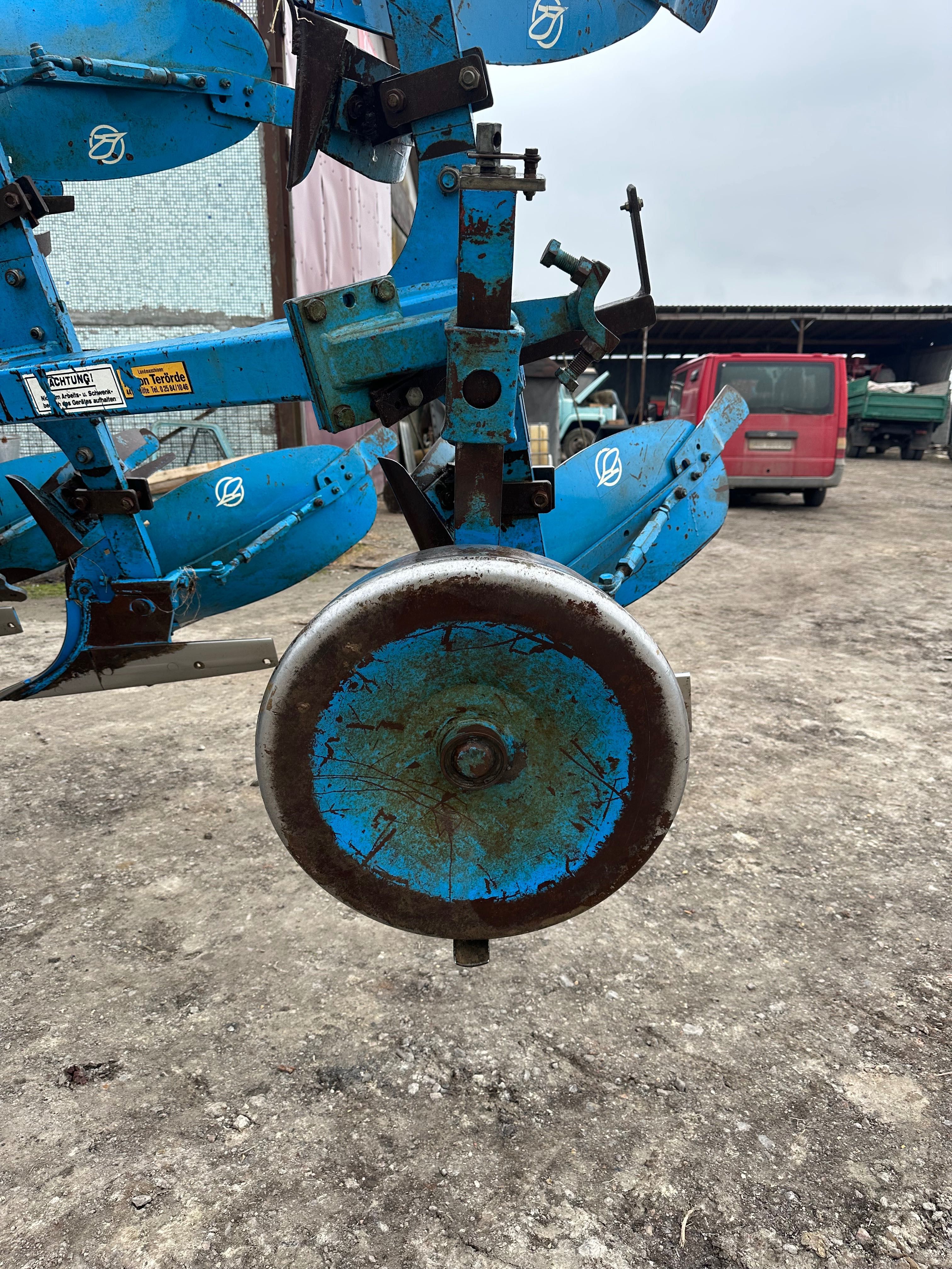 Плуг Lemken Opal 090