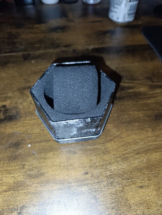 Oryginalne pudełko z G-Shock