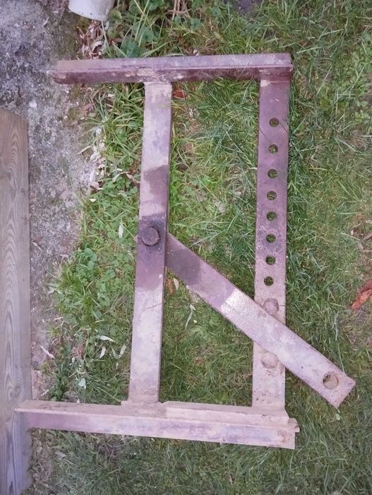 Sprzedam zaczep dolny do Zetora 25