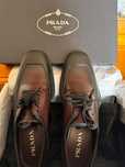 Sapatos Prada