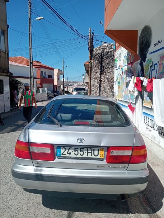 Toyota carina excelente estado