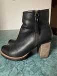 Botki Tommy Hilfiger rozmiar 38