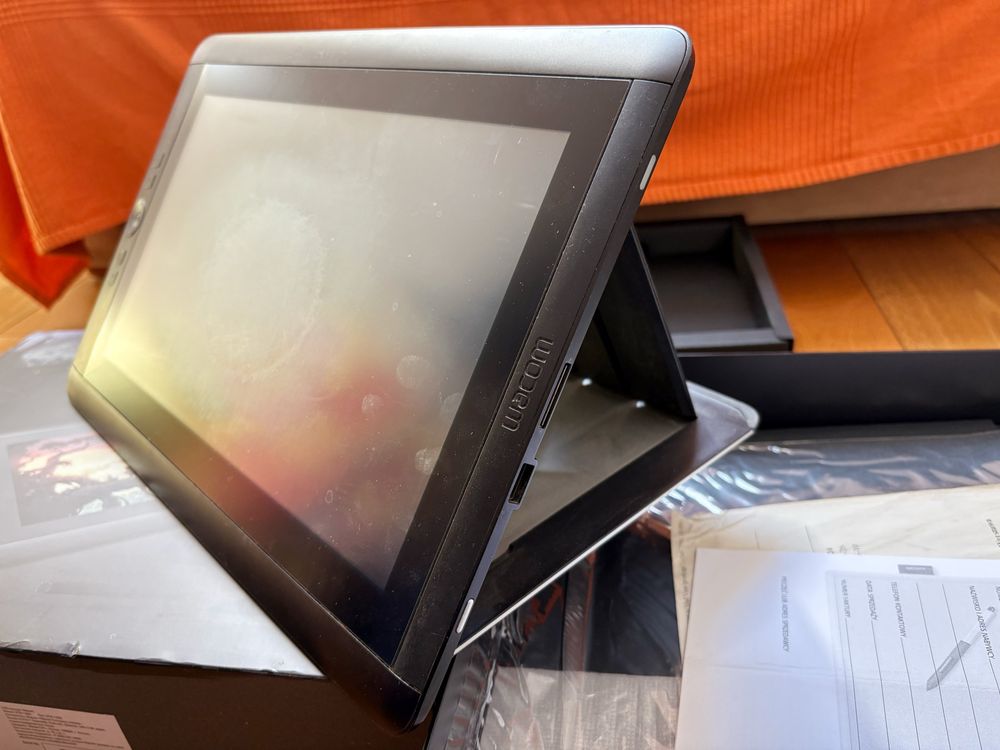 Wacom CintiQ 13hd