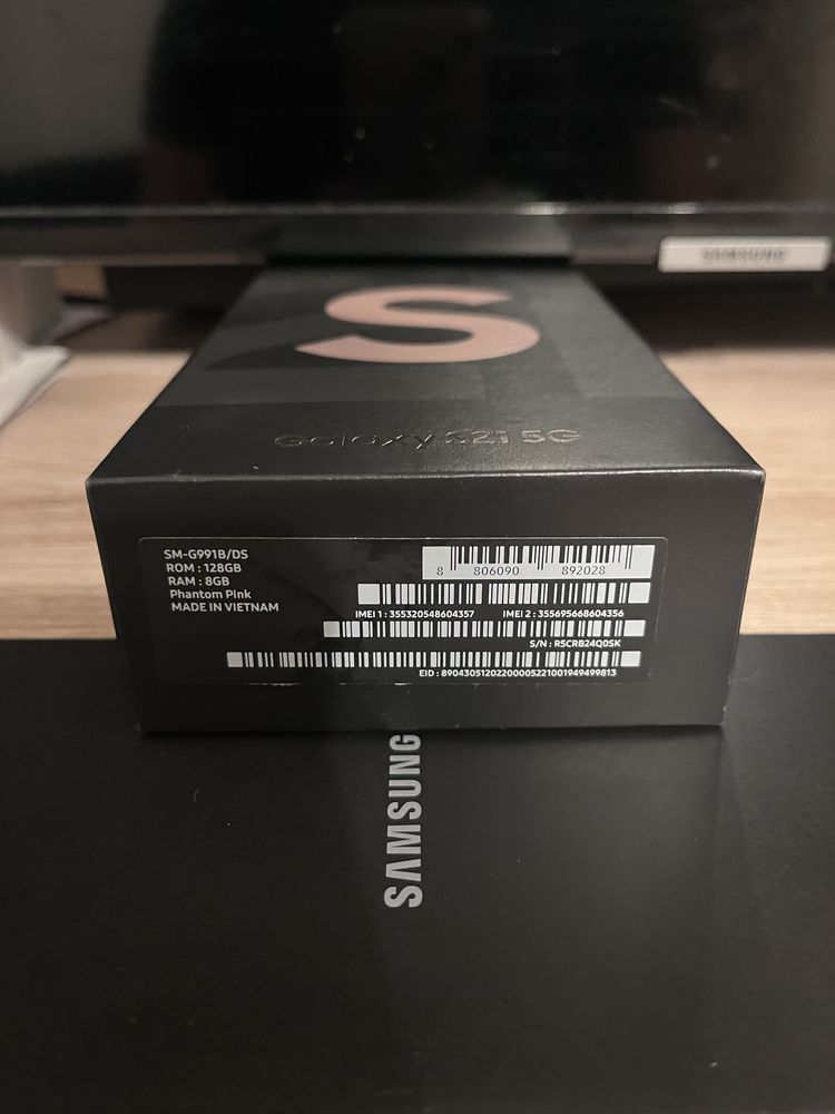 Smartfon Samsung Galaxy S21 5G jak NOWY