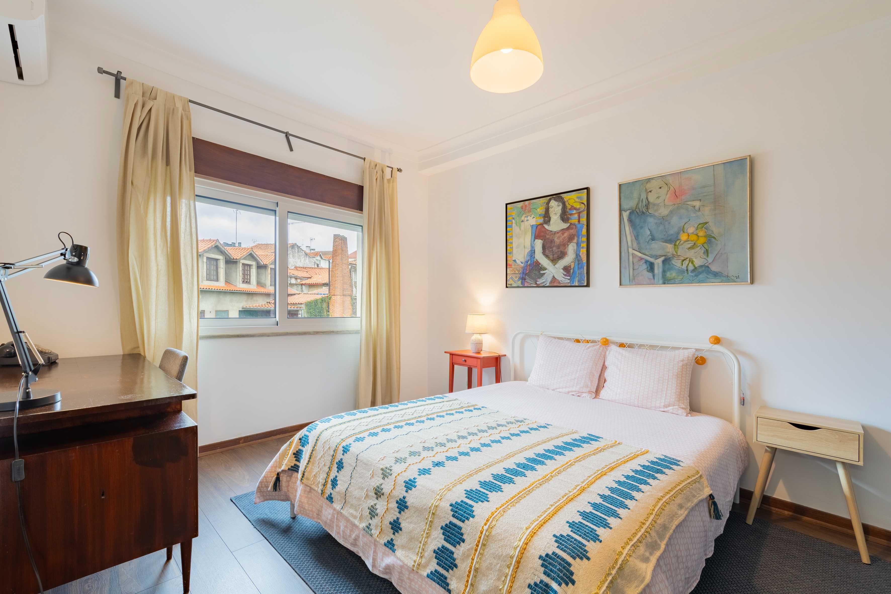 Apartamento T2 / Centro do Fundão, Mobilado e Equipado.