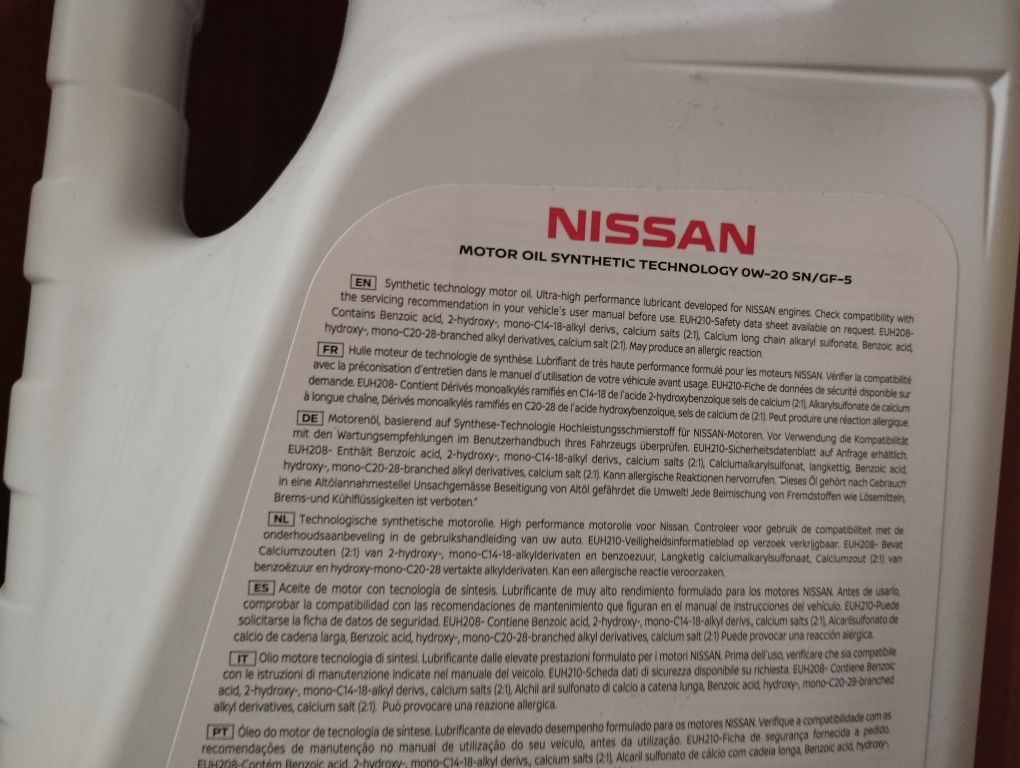 Моторна Олива Nissan Motor Oil OW-20  5літрів