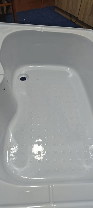 Ванна кутова 80*120*30