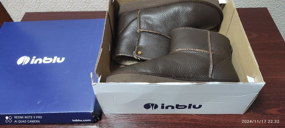 Уггі шкіряні жіночі 39р