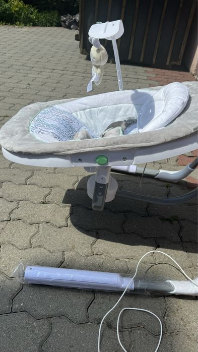 Leżaczek bujaczek Ingenuity huśtawka dwukierunkowa wibracje, bujanie