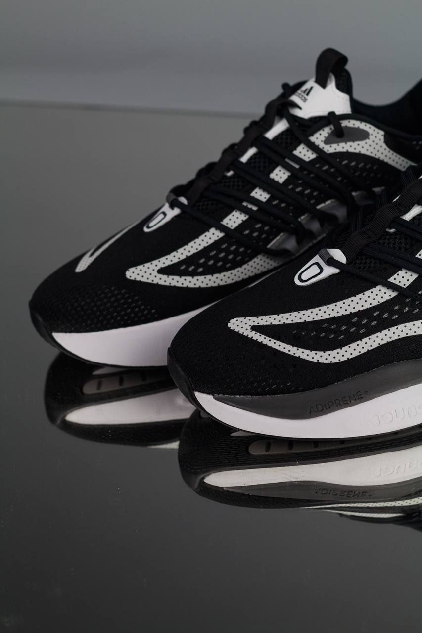Кросівки Adidas Alphaboost V1 Black & White
Арт - HQ4517
Йдуть повніст