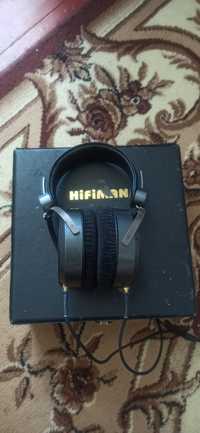 Навушники Hifiman HE500