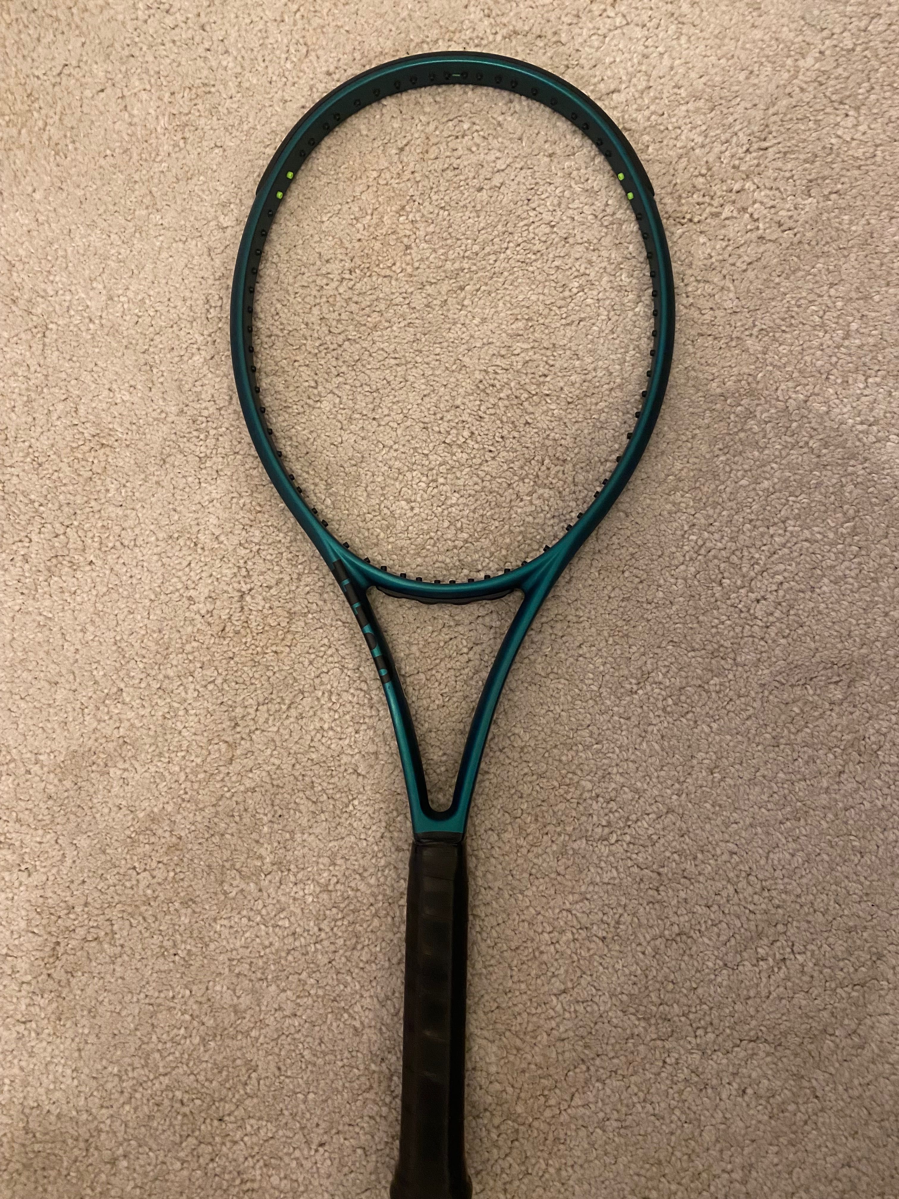 wilson blade v 9 100